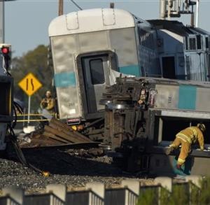 28 Hurt When California Train Crashes Into Truck On Tracks – The Korea ...