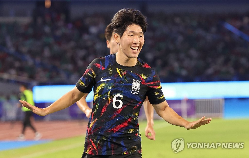 No time to celebrate for S. Korean goal scorer after win over China in  men's football quarters