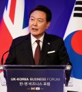 President of South Korea Yoon Suk Yeol delivers the opening speech at the Shaping the Future: UK-Korea Business Forum, on day two of the state visit, at Mansion House, central London, Britain November 22, 2023. Aaron Chown/Pool via REUTERS