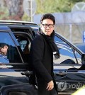 Actor Lee Sun-kyun arrives at an office of the Incheon Metropolitan Police Agency in Incheon, about 30 kilometers west of Seoul, on Dec. 23, 2023, for the third round of questioning on suspicions of drug use. (Yonhap)