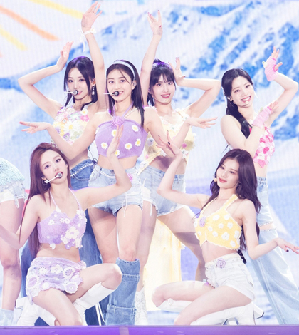 TWICE to hold concert at Nissan Stadium, Japan's largest, in July 