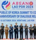 President Yoon Suk Yeol (6th from L) and leaders of the Association of Southeast Asian Nations pose for a photo during their summit at the National Convention Center in Vientiane, Laos, on Oct. 10, 2024. (Yonhap)