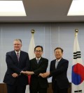 (From R to L) South Korea's Vice Foreign Minister for Strategy and Intelligence Cho Koo-rae; Hiroyuki Namazu, director general for Asian and Oceanian affairs at Japan's foreign ministry; and Assistant Secretary of State for East Asian and Pacific Affairs Daniel Kritenbrink, pose for a photo ahead of their talks in Tokyo on Dec. 9, 2024, as provided by South Korea's foreign ministry. (PHOTO NOT FOR SALE) (Yonhap)