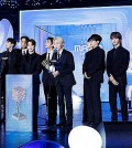 K-pop boy band Seventeen wins the Grand Award at the 2024 MAMA Awards in Osaka, Japan, on Nov. 24, 2024, in this file photo provided by CJ ENM. (PHOTO NOT FOR SALE) (Yonhap)