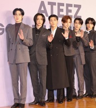 K-pop group Ateez poses for the camera during a press event at a hotel in Seoul, in this Nov. 14, 2024, file photo. (Yonhap)