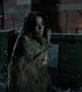 A young Hornclaw walks barefoot through the snow on a winter night in this still from the Korean action thriller "The Old Woman With the Knife," provided by Next Entertainment World (NEW). (PHOTO NOT FOR SALE) (Yonhap)